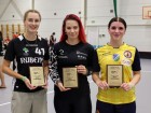 Sieviešu komandu grupā čempiones kausu iegūst Kocēnu 
