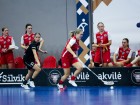 FOTO: Sieviešu komandu grupa, 1. diena
