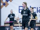FOTO: Sieviešu komandu grupa, 1. diena